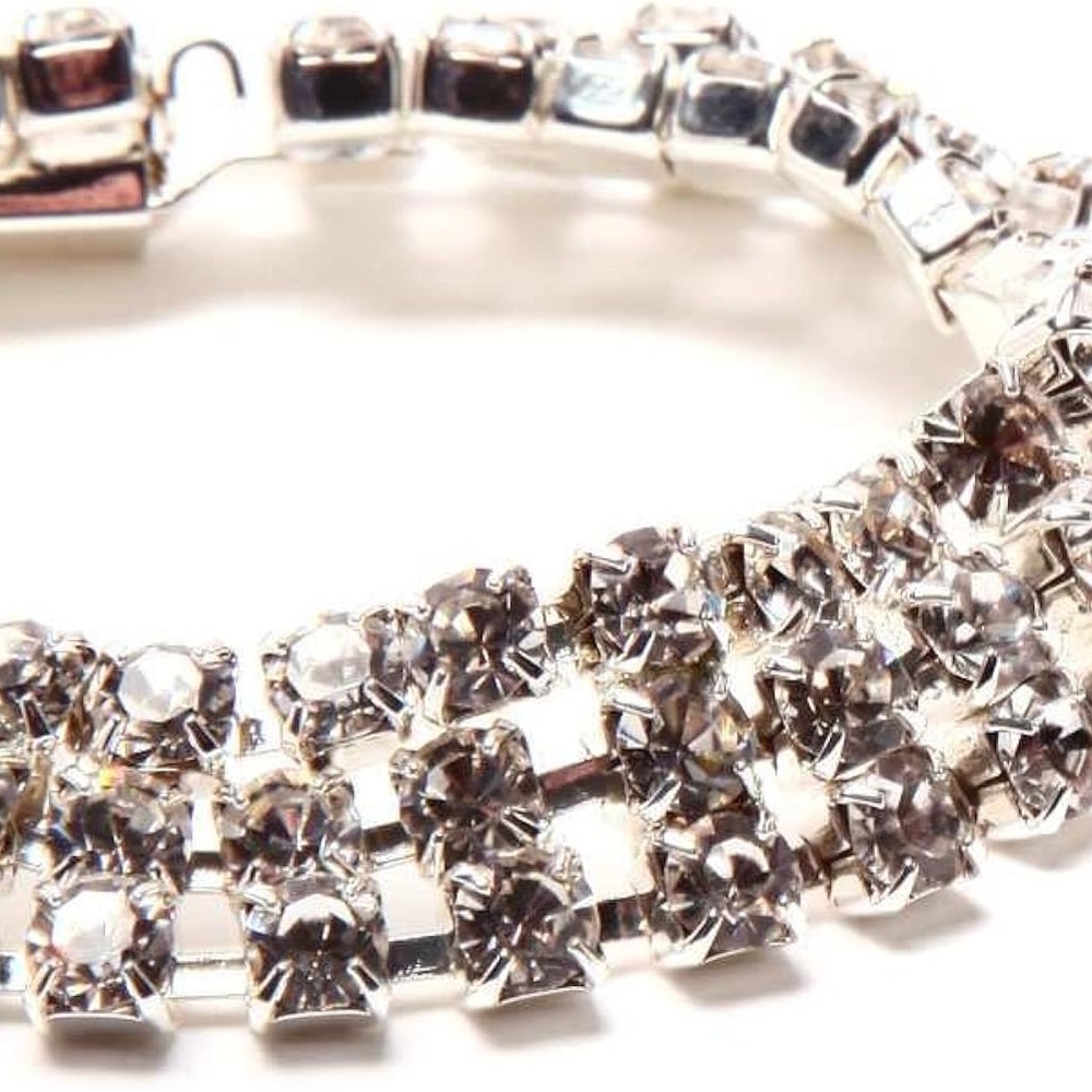 Elegant Silver Rhinestone Bracelet - Picture 3 of 9